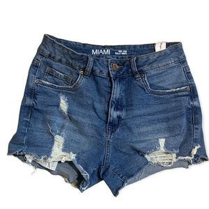 3/$30 Distressed high rise dark denim jeans